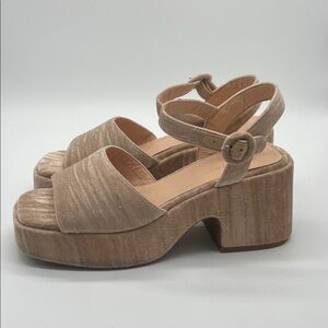 Chocolat Blu Platform Sandals Womens 10
